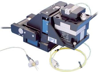 Compact XYZ Photonics Alignment System